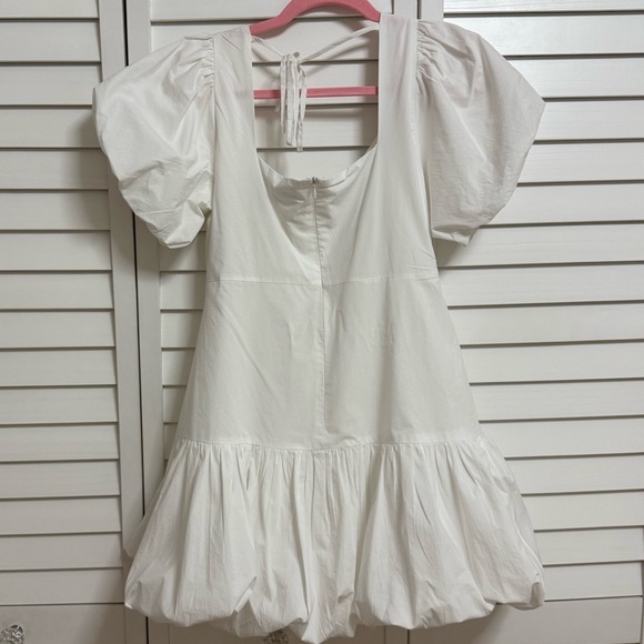 ASTR the label White Puff Sleeve Mini Dress With Bubble Skirt - Picture 5 of 8